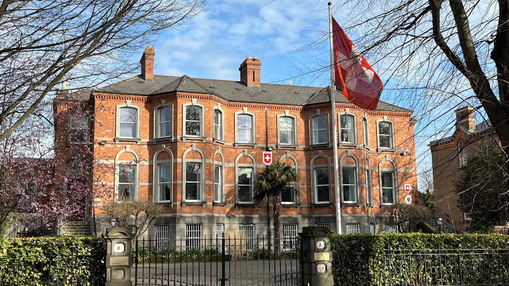 L'edificio dell'Ambasciata a Dublin